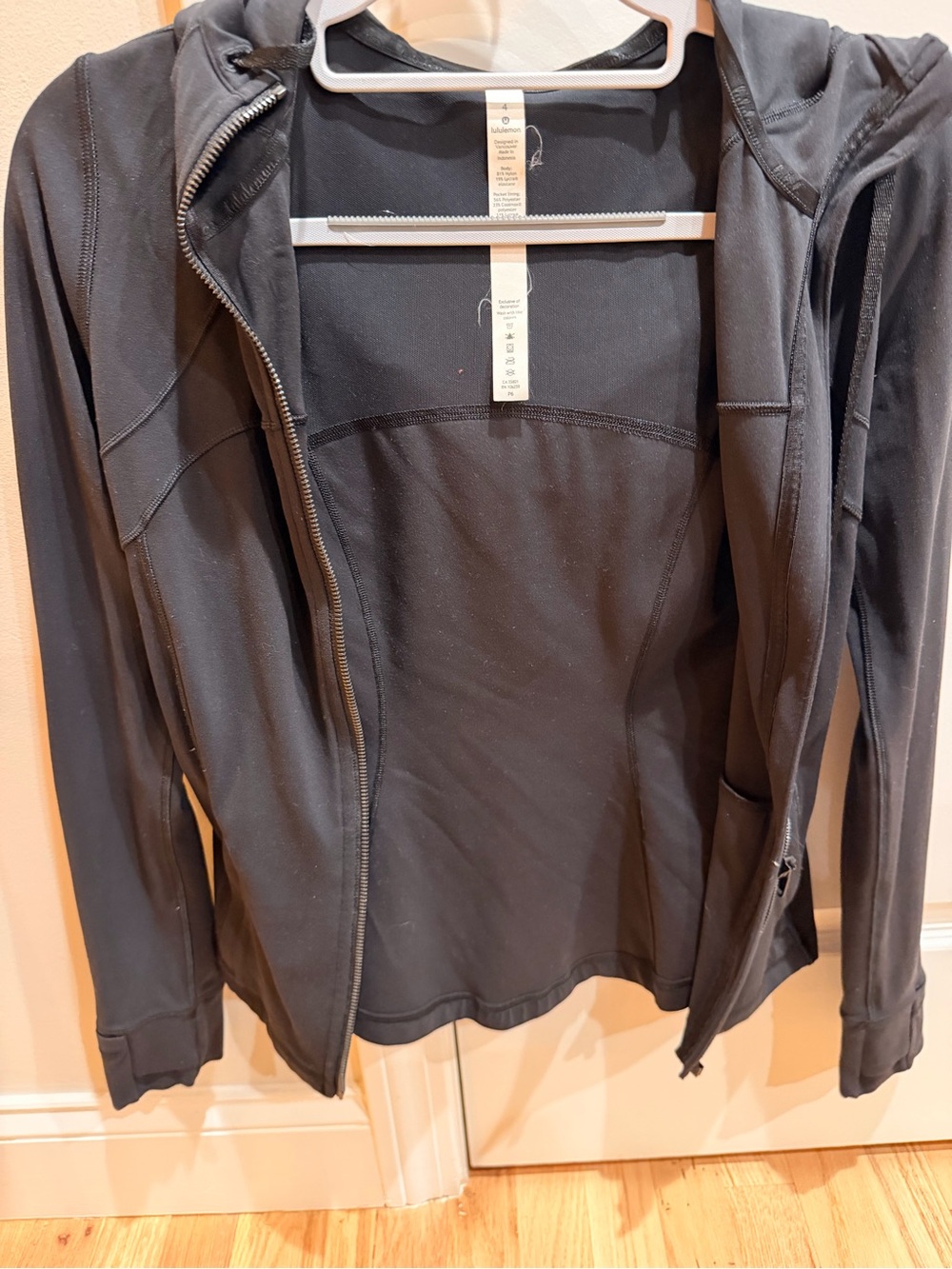 lululemon athletica Black Full-Zip Lightweight Bomber Jacket
